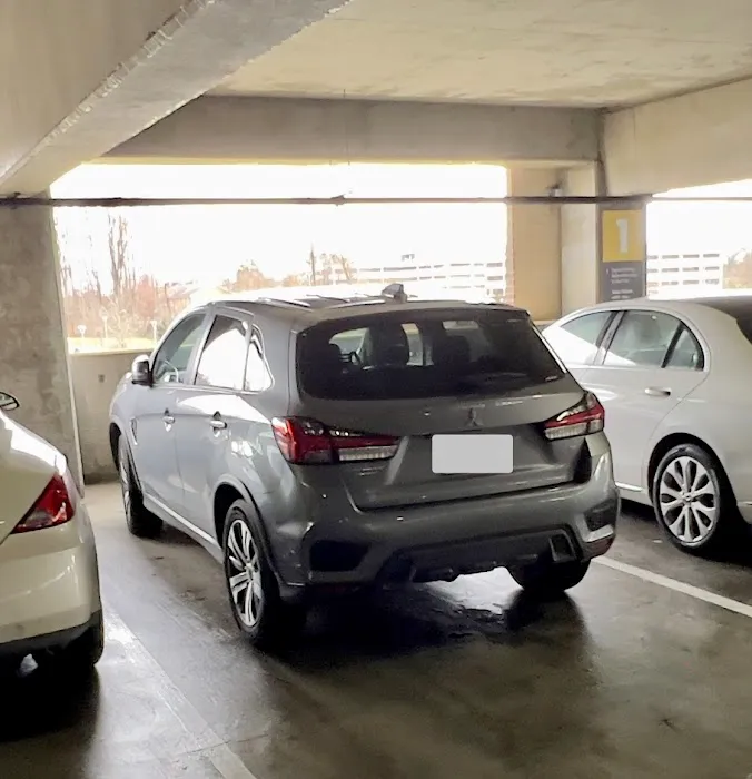 Avis Car Rental Picture 5