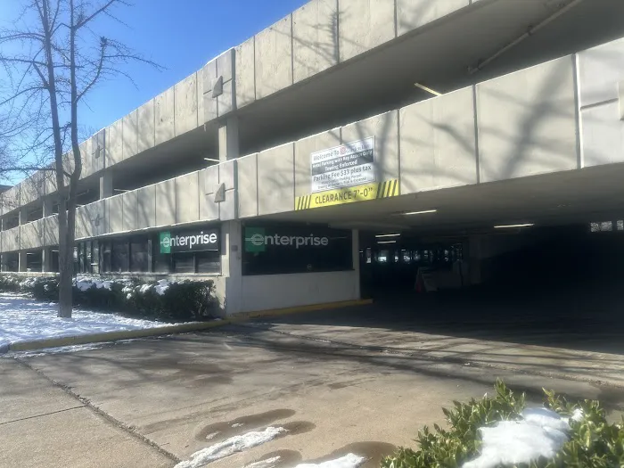 Enterprise Rent-A-Car Picture 8