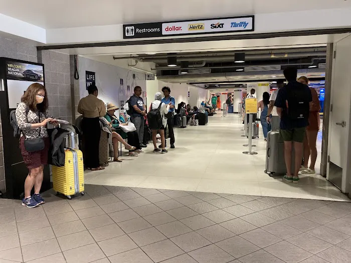 Thrifty Car Rental - Washington Dc - Ronald Reagan National Airport Picture 1