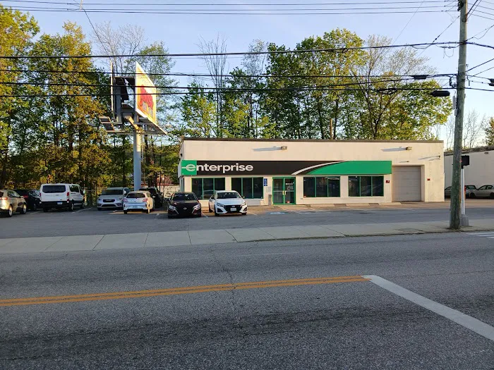 Enterprise Rent-A-Car Picture 3