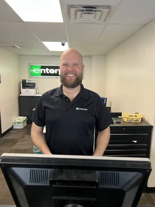Enterprise Rent-A-Car Picture 2