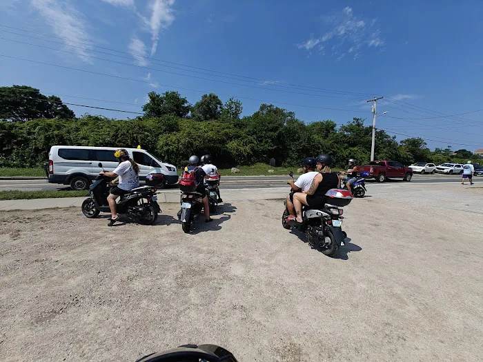 Block Island Bike and Car Rental Picture 3
