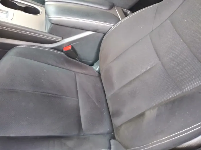 Hertz Car Rental - New Castle - Nick's Auto Body Hle Picture 6
