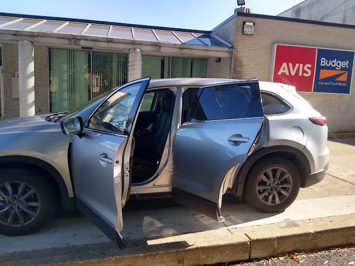 Avis Car Rental Picture 9