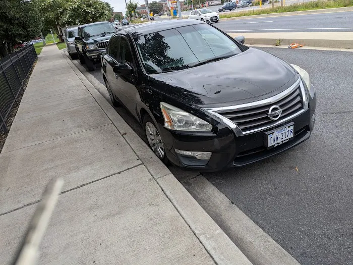 King G Car Rental Picture 6