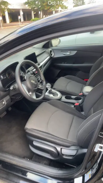 Budget Car Rental Picture 2