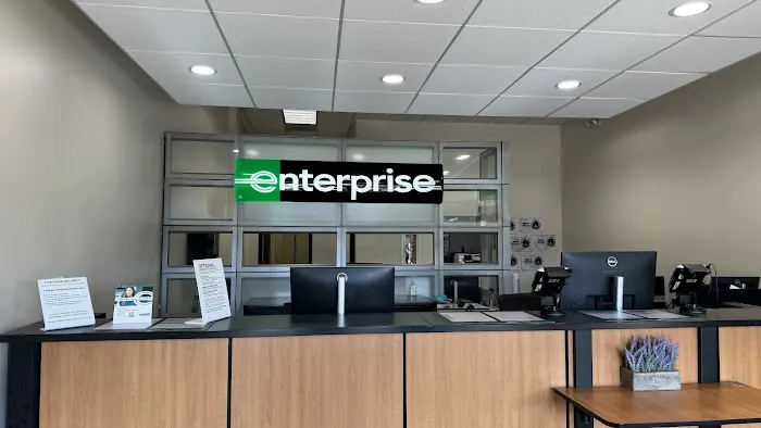 Enterprise Rent-A-Car Picture 7