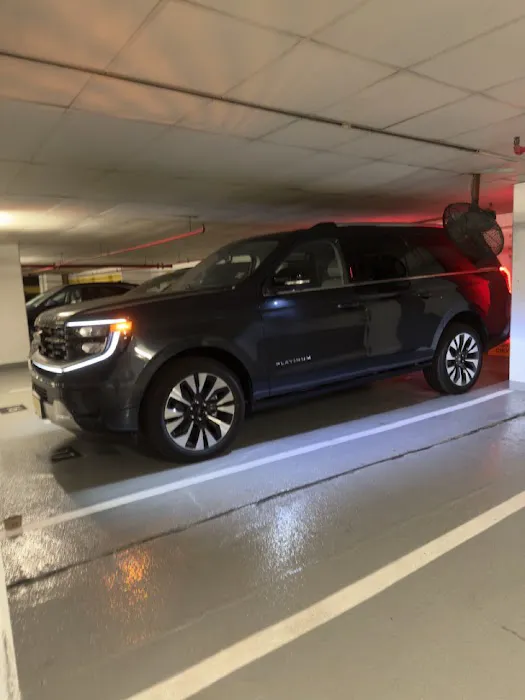 Hertz Car Rental - Washington Dc - Westin Dc Downtown Picture 3