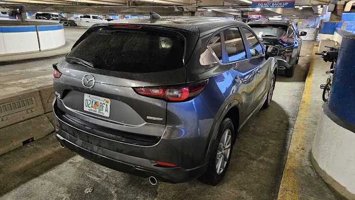 Avis Car Rental Picture 5