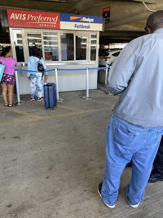Avis Car Rental Picture 3