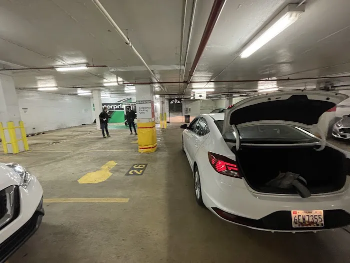 Enterprise Rent-A-Car Picture 3