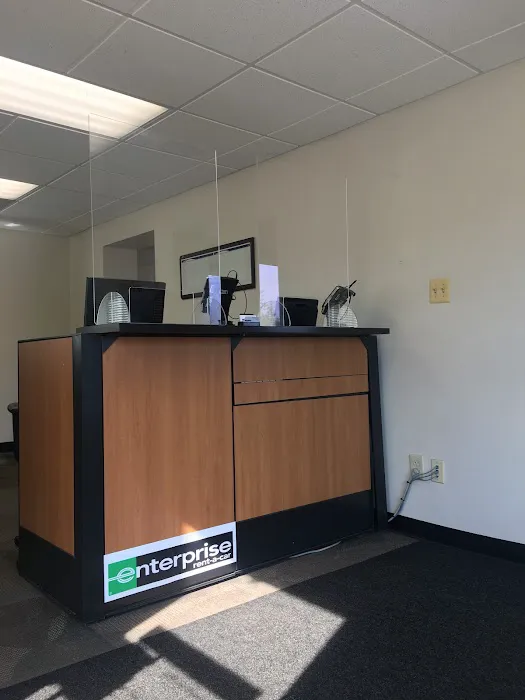 Enterprise Rent-A-Car Picture 4