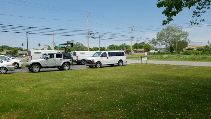 Enterprise Rent-A-Car Picture 7