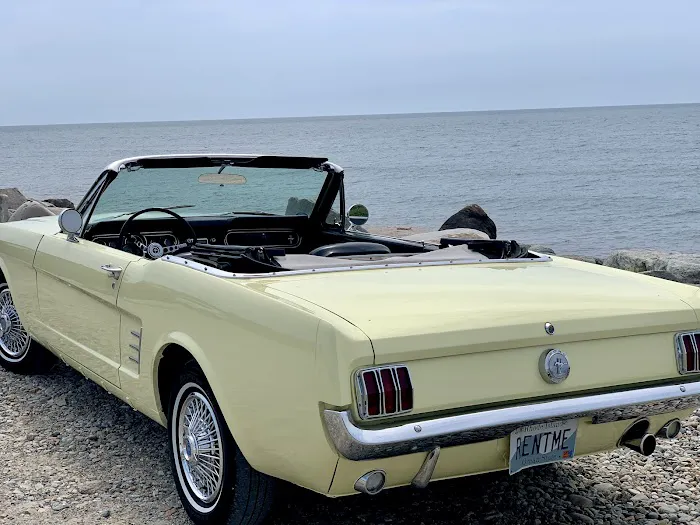 Newport Classic Car Company - Tours, Rentals & Weddings Picture 4