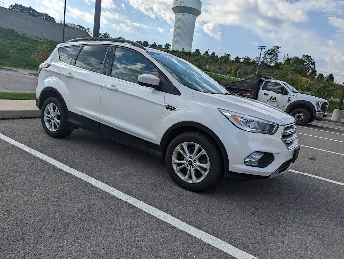 Avis Car Rental Picture 10