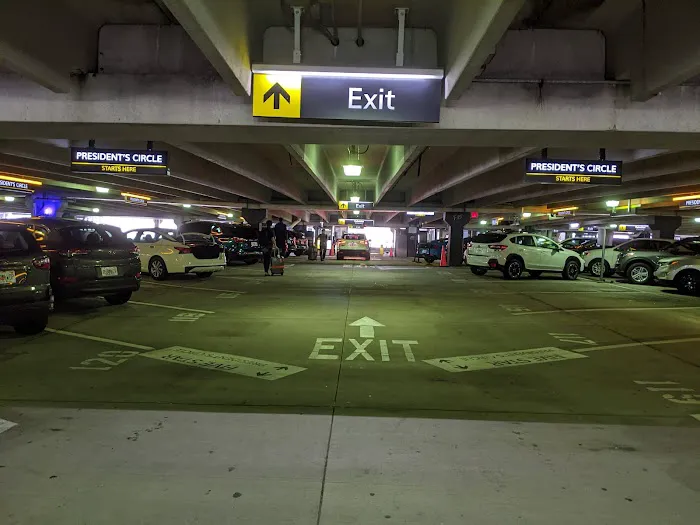 Hertz Car Rental - Pittsburgh - Pittsburgh International Airport (PIT) Picture 3