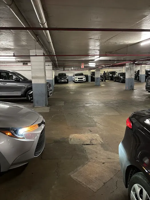 Avis Car Rental Picture 2