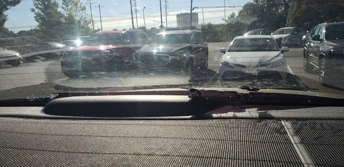 Avis Car Rental Picture 9