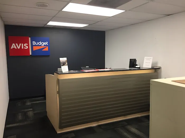 Avis Car Rental Picture 3
