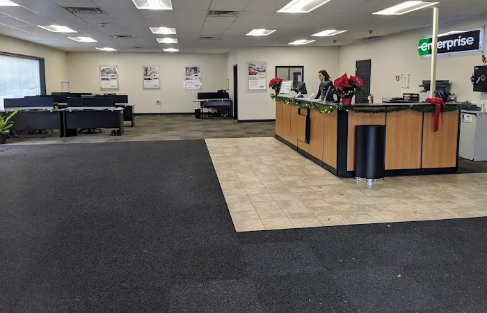 Enterprise Rent-A-Car Picture 1