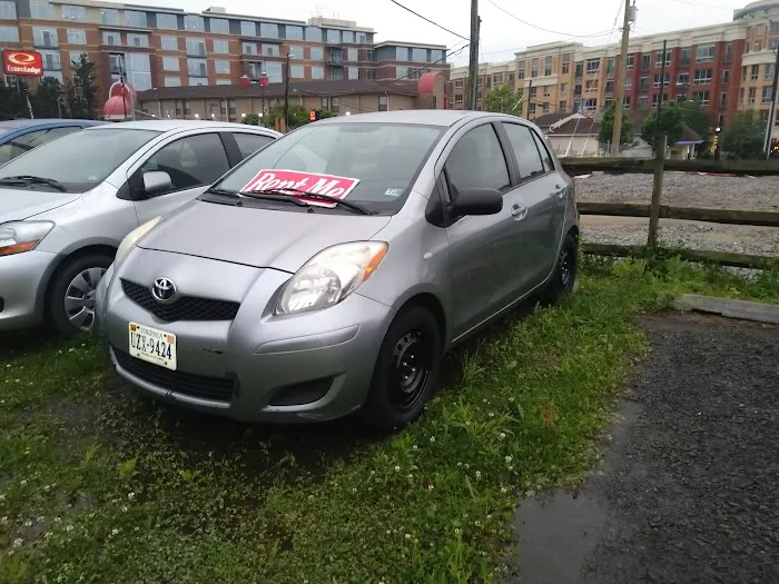 PoorMan Rent-A-Car Picture 3