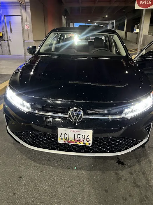 Dollar Car Rental Picture 9