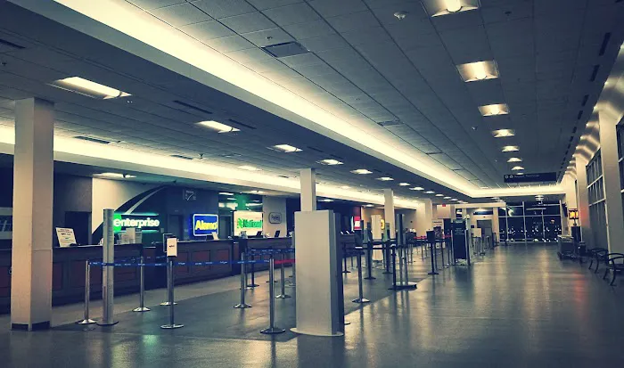 Hertz Car Rental - Warwick - Rhode Island Tf Green International Airport (PVD) Picture 2