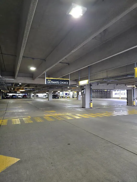 Hertz Car Rental - Warwick - Rhode Island Tf Green International Airport (PVD) Picture 5