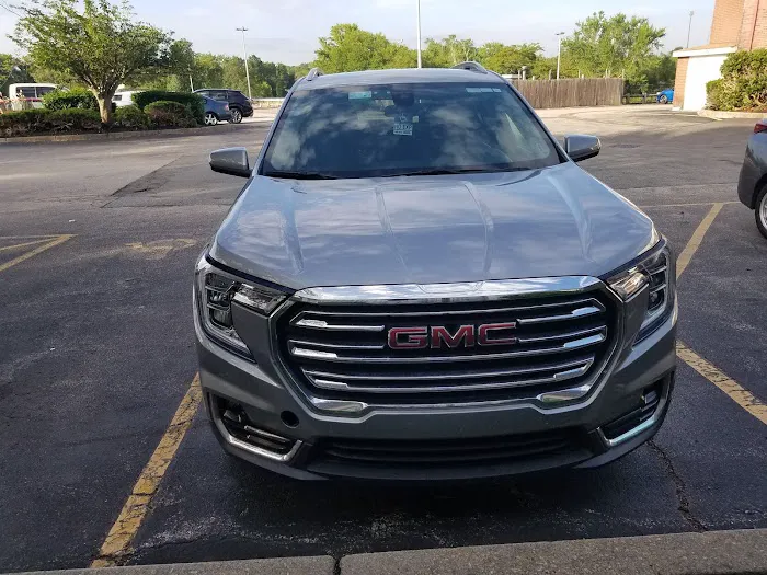 Avis Car Rental Picture 1