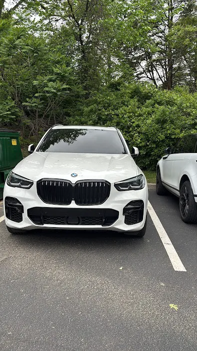 Elite Car Rentals Picture 2