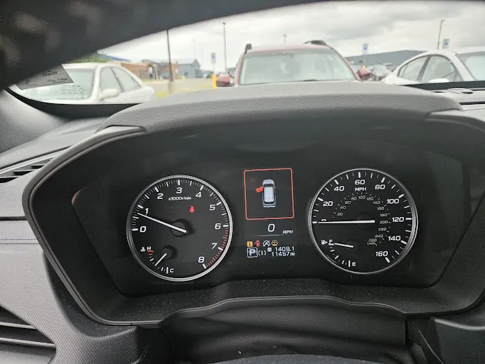 Avis Car Rental Picture 3
