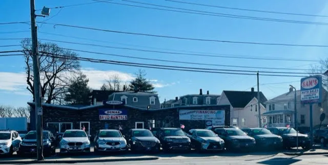 DIMAS AUTO RENTAL Picture 3
