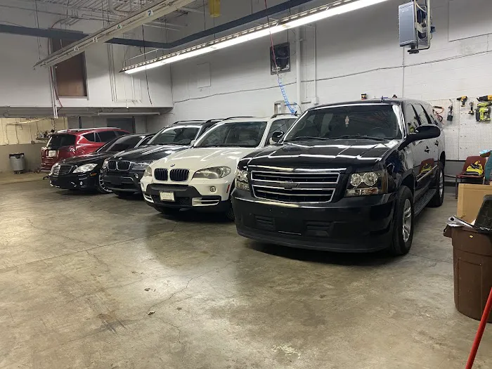EZee Rental & Leasing Picture 3