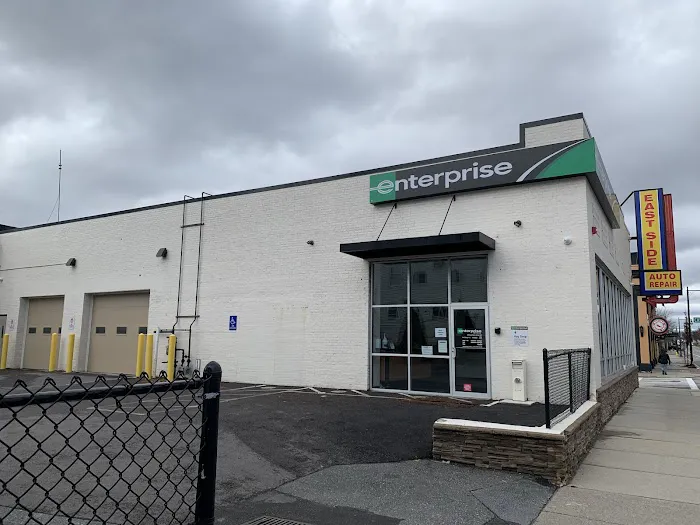 Enterprise Rent-A-Car Picture 1