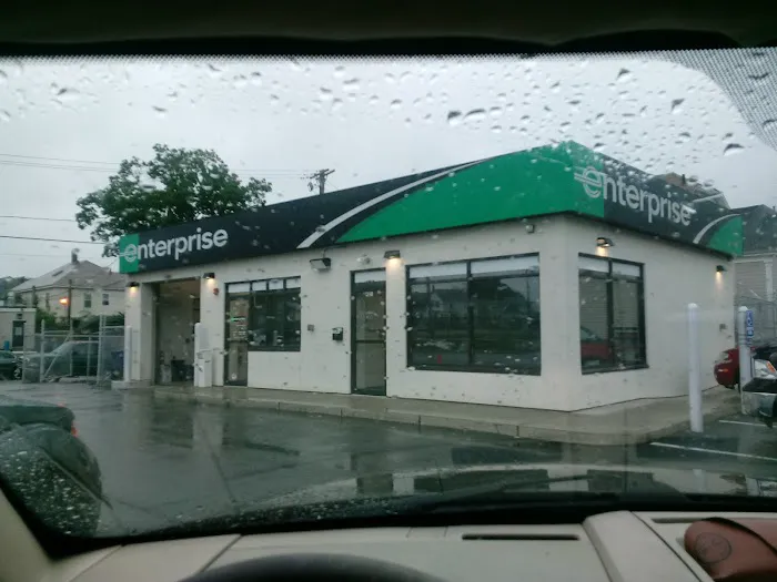 Enterprise Rent-A-Car Picture 8