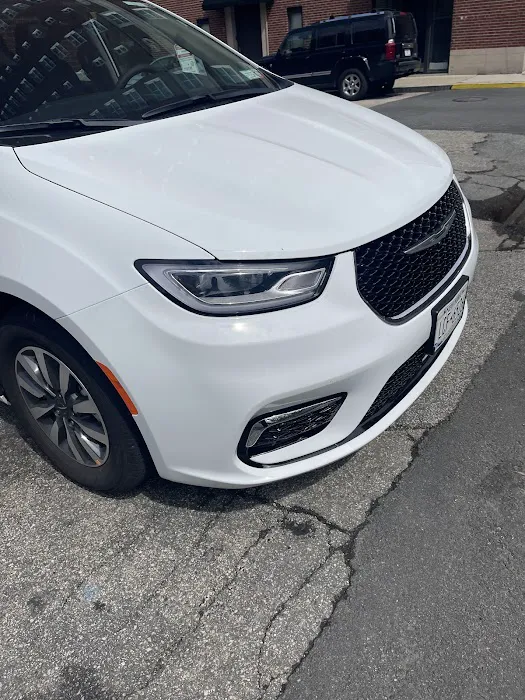 Avis Car Rental Picture 7