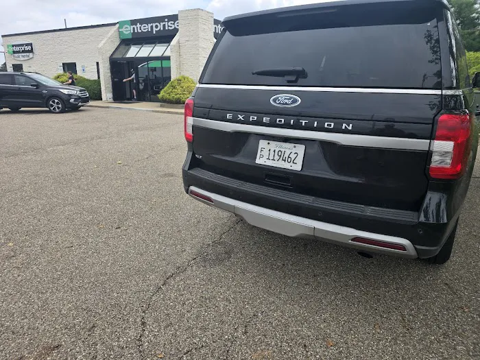 Enterprise Rent-A-Car Picture 8