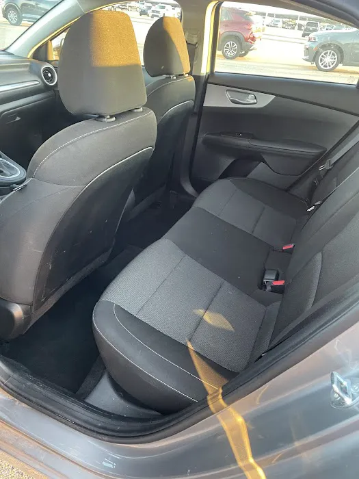 Hertz Car Rental - North Canton - Akron-canton Airport (CAK) Picture 7