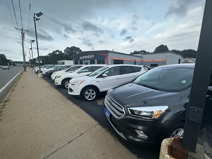 Vachon Car Rentals South Attleboro MA Picture 6