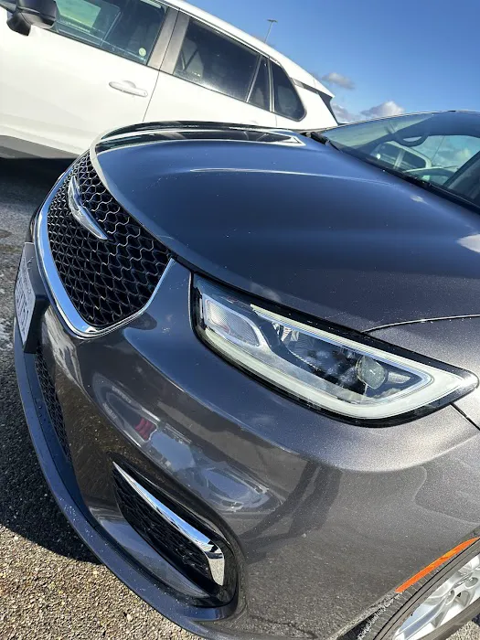 Avis Car Rental Picture 6