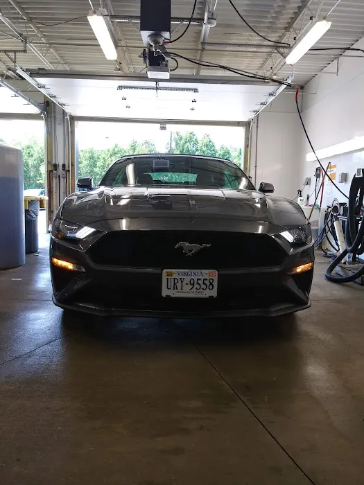 Enterprise Rent-A-Car Picture 4