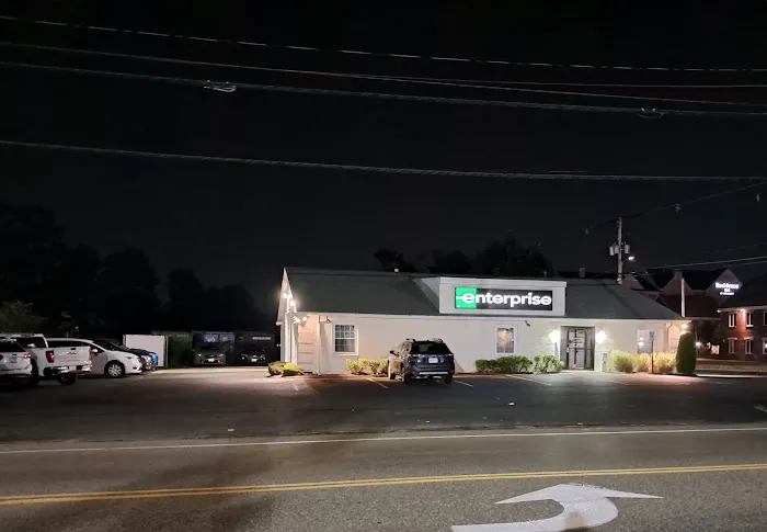 Enterprise Rent-A-Car Picture 3