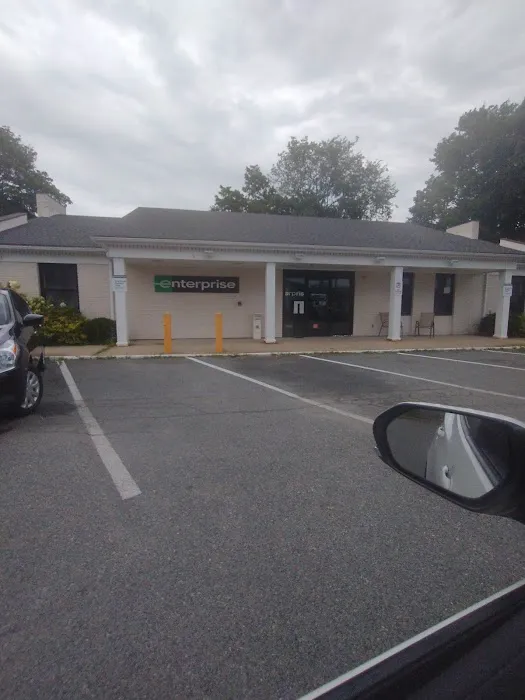 Enterprise Rent-A-Car Picture 2
