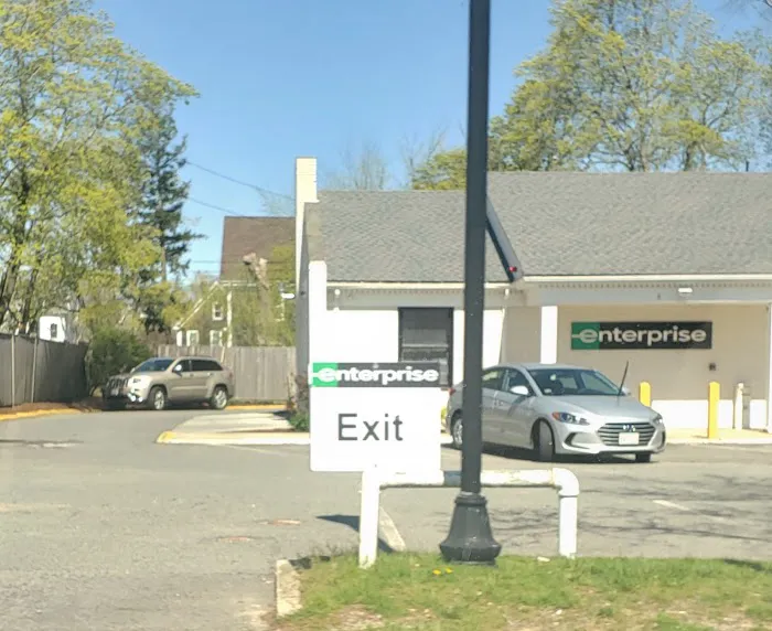 Enterprise Rent-A-Car Picture 4