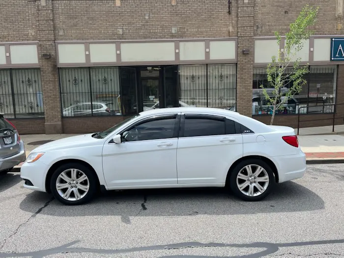 Awesome Ride Car Rental Picture 1