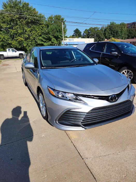 Hertz Car Rental - Akron - Brittain Road Picture 8