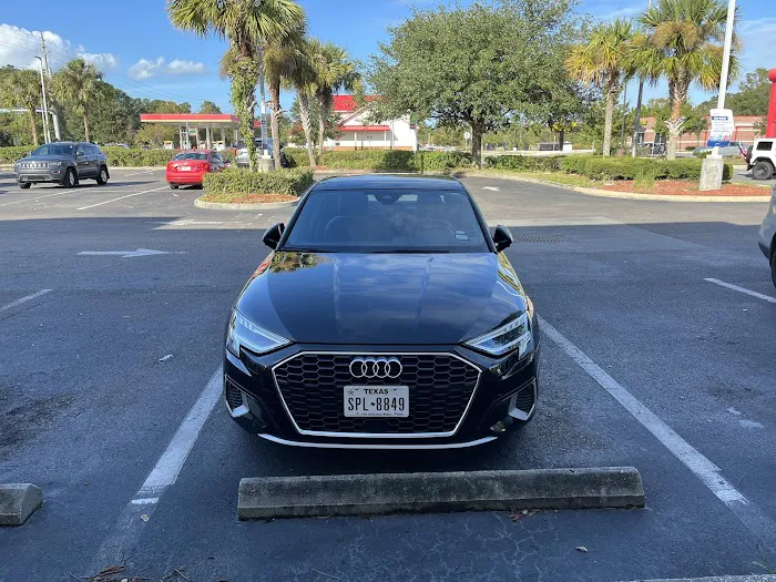 Enterprise Rent-A-Car Picture 4
