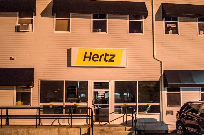 Hertz Car Rental - North Attleboro - East Washington Street Picture 4