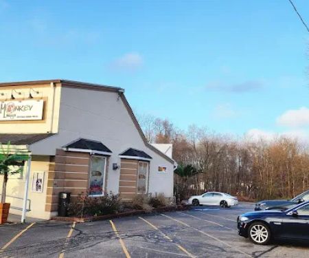 Hertz Car Rental - Randolph - South Main Street HLE
