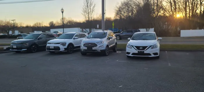 Hertz Car Rental - Randolph - South Main Street HLE Picture 3